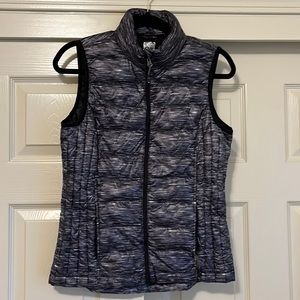 32 Degrees grey down quilted vest